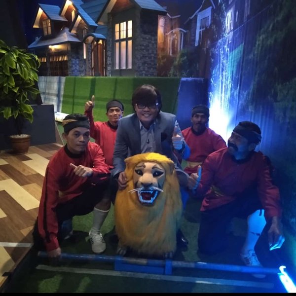 Sisingaan Suryadilaga Bandung