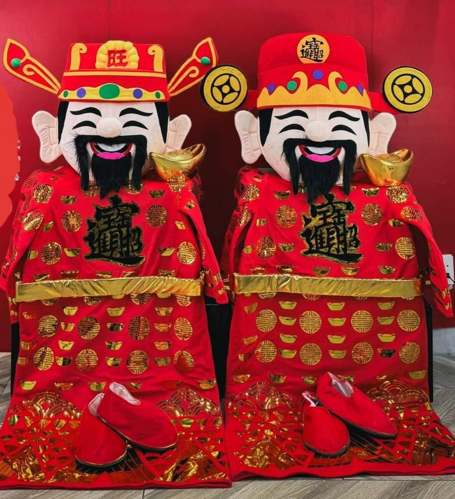 Caisen Dewa Uang Koh Robin