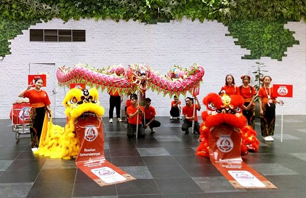 Barongsai Liong Liem Kam Pey