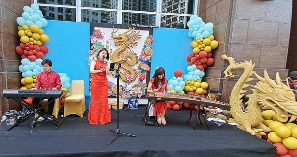 Musik Guzheng Erhu Citra Studio