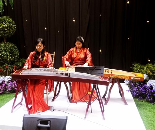 Musik Guzheng Erhu Citra Studio