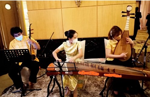 Musik Guzheng Erhu Citra Studio