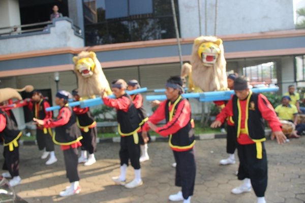 Sanggar Sisingaan Hari Makdum