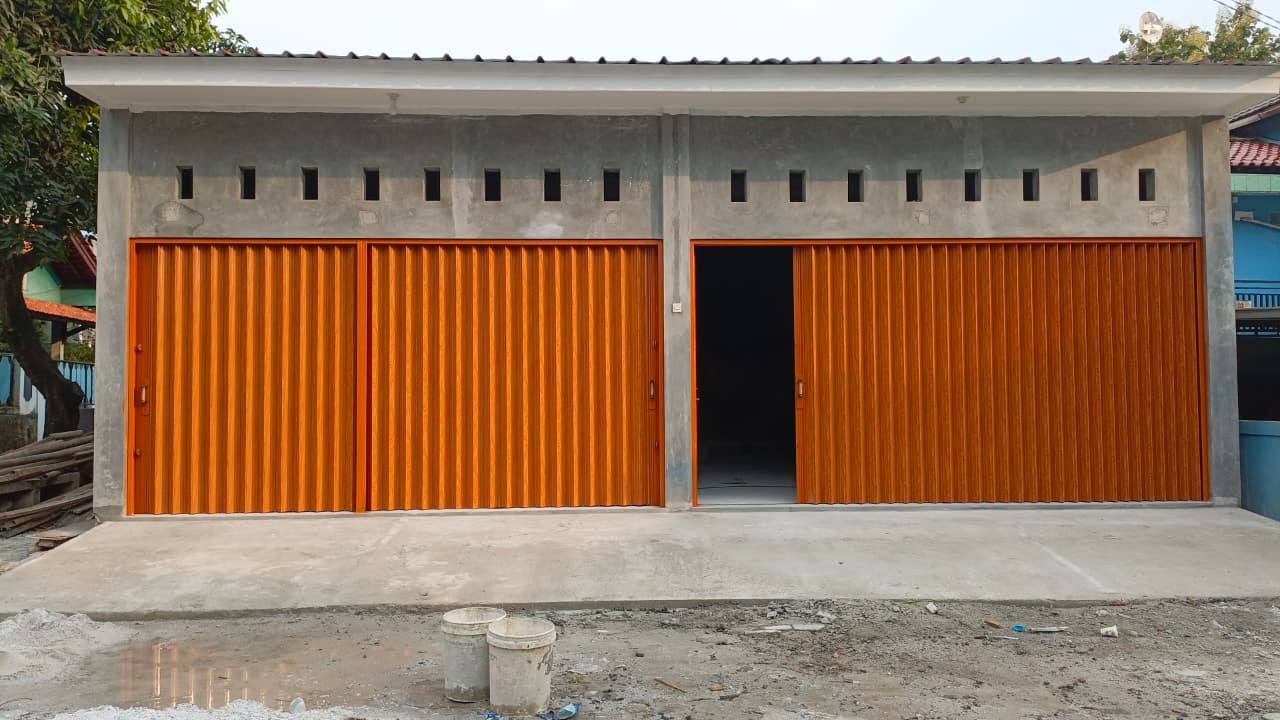 Jasa servis pintu Garasi 081314749953 rollingdoor