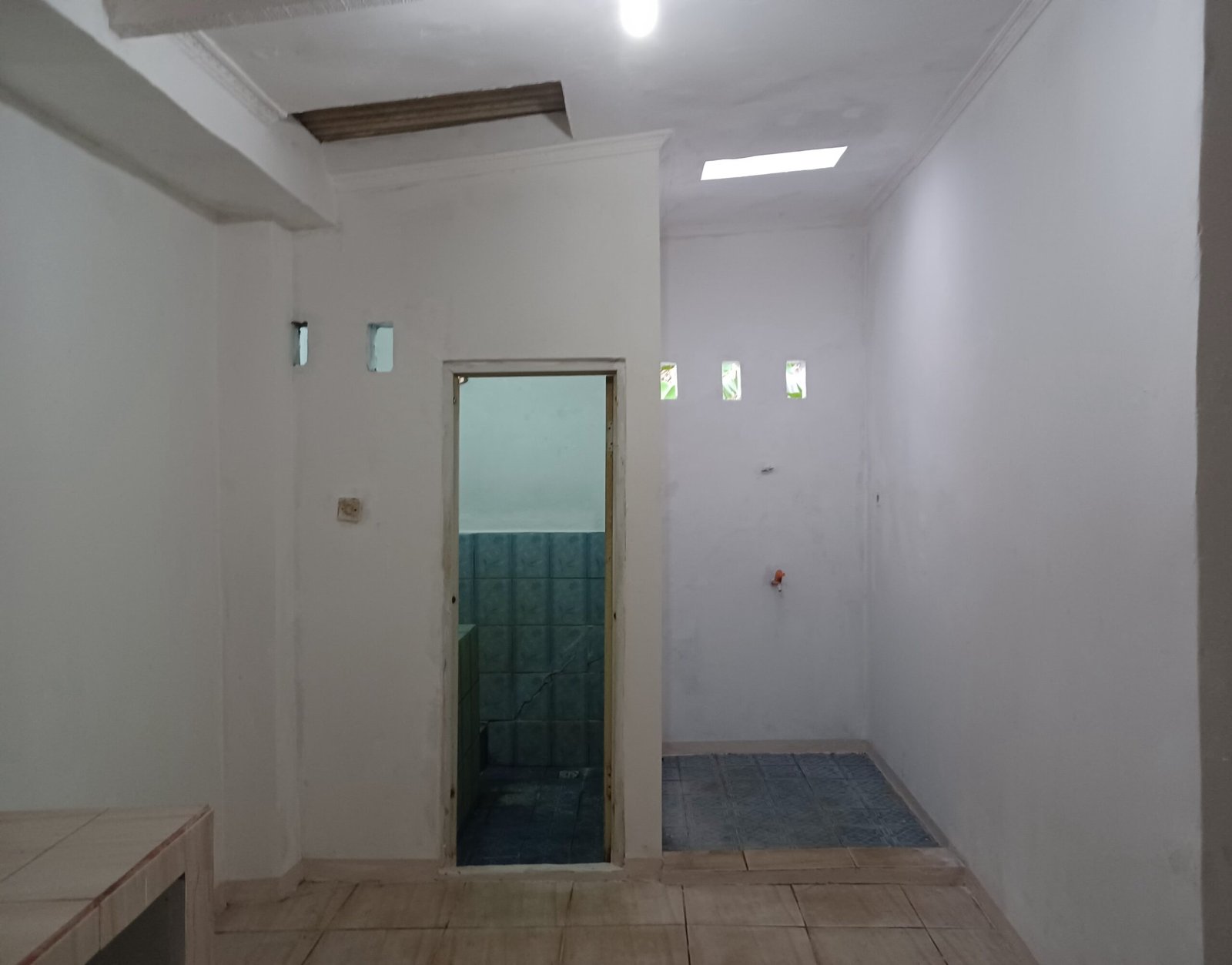 Disewakan Rumah Villa Gading Harapan 1 Pintu Timur Babelan