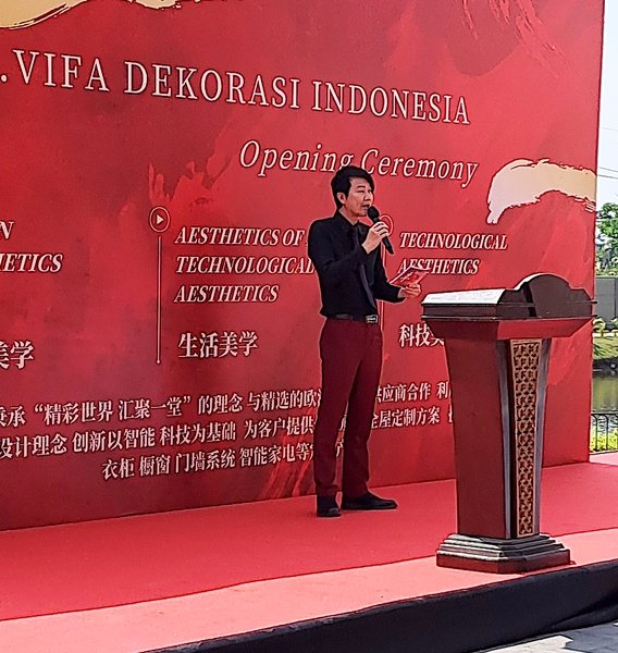 MC Trilingual Tiga Bahasa Ind Ingg Mand