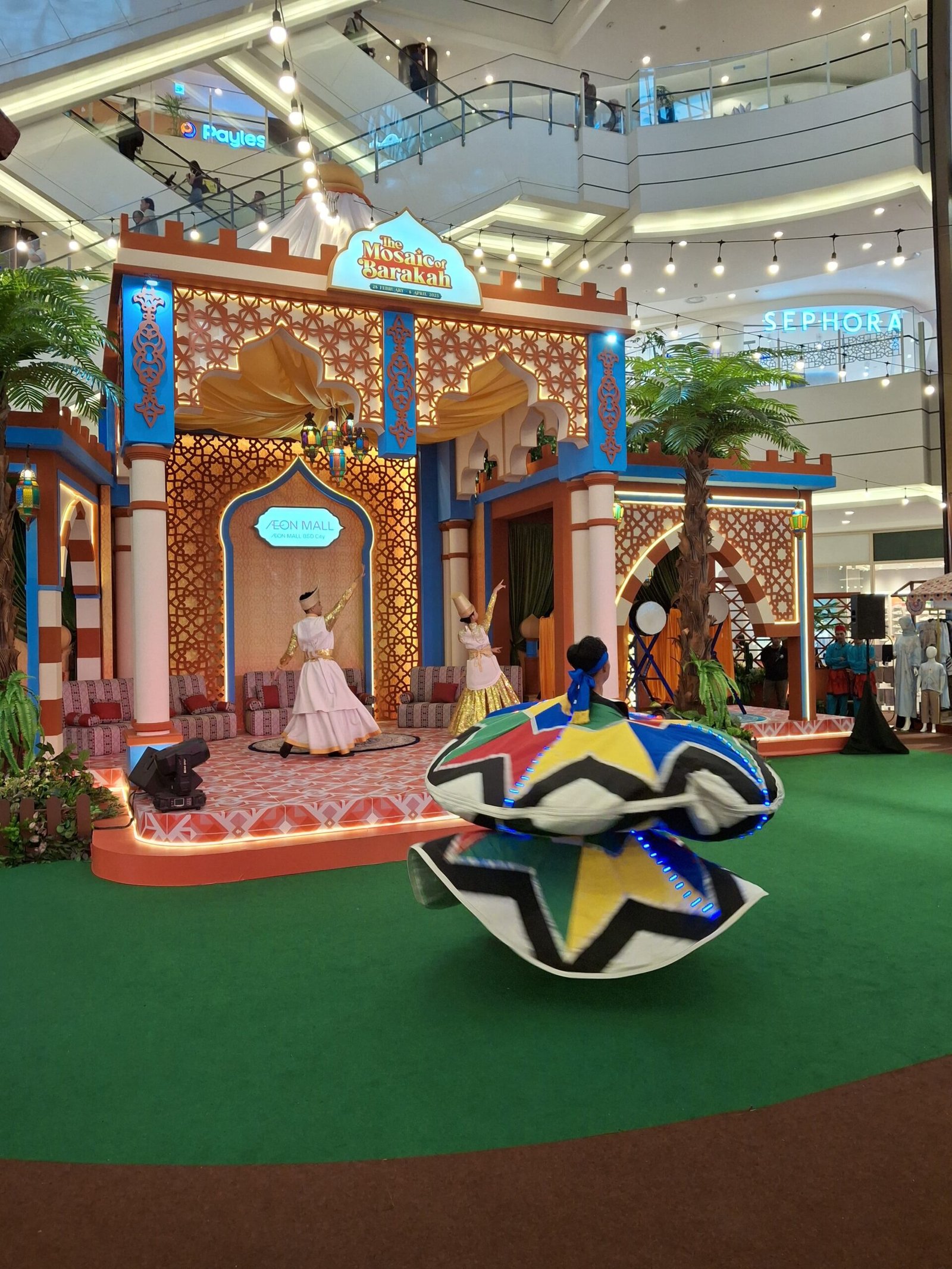 Tari Sufi Tanura Citra Studio