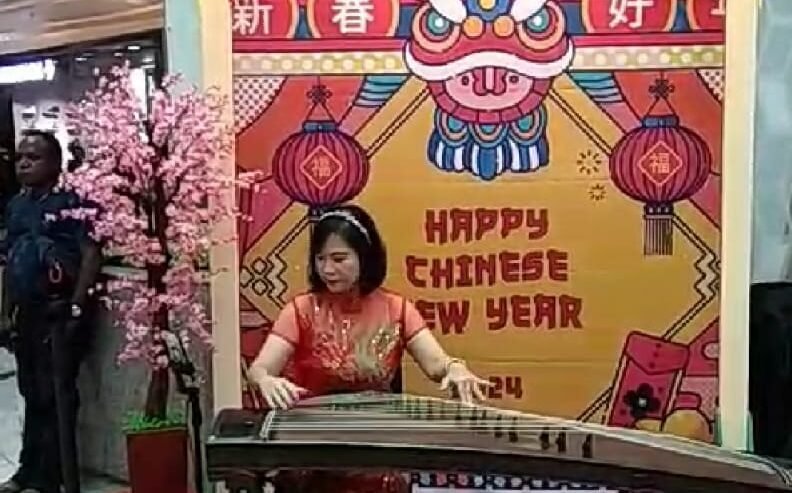 Musik Guzheng Ci Sarah