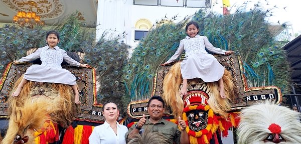Sanggar Reog Ponorogo Suromenggolo